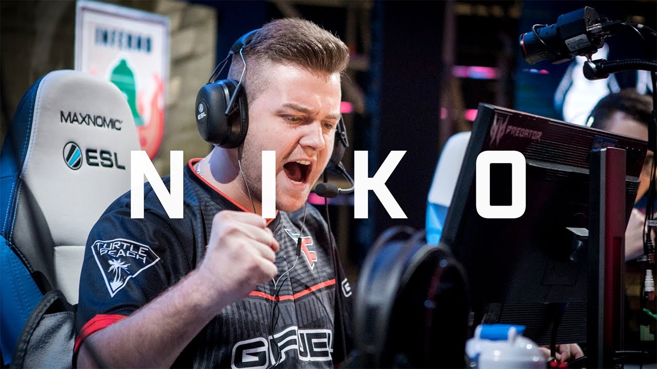 举报者：我不知道 FunPlus Phoenix 的 ADC 是从哪里招募来的，但这个富有的战队真糟糕...